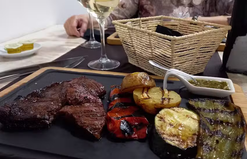 Noah&rsquo;s Restaurant