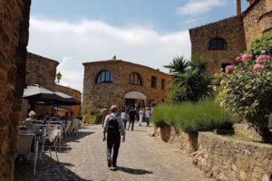 Nou Bar del Poble Peratallada