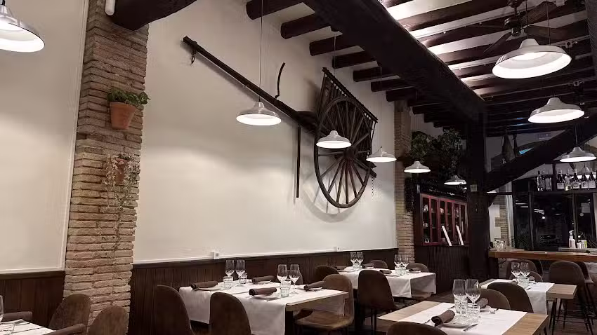 (Nova Direccio) Els Angelets de Sobrevia Taverna