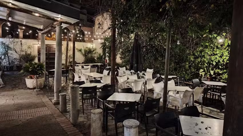 Nuevo Port&oacute;n Restaurante