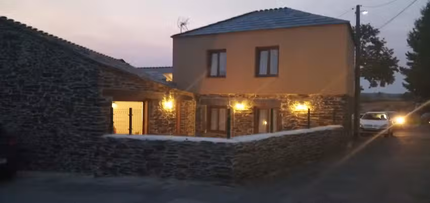 O Lar do Alecr&iacute;n