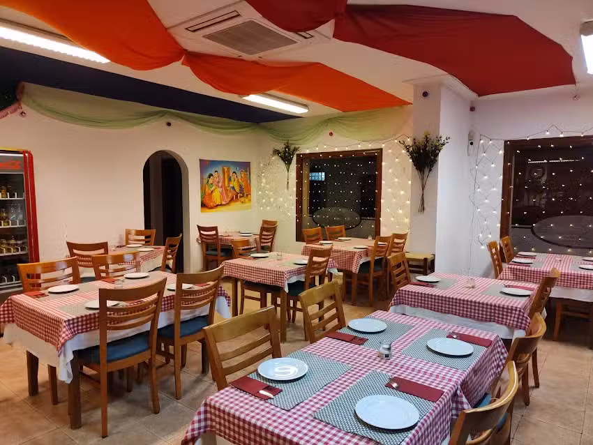 OM Indian Food & Drinks