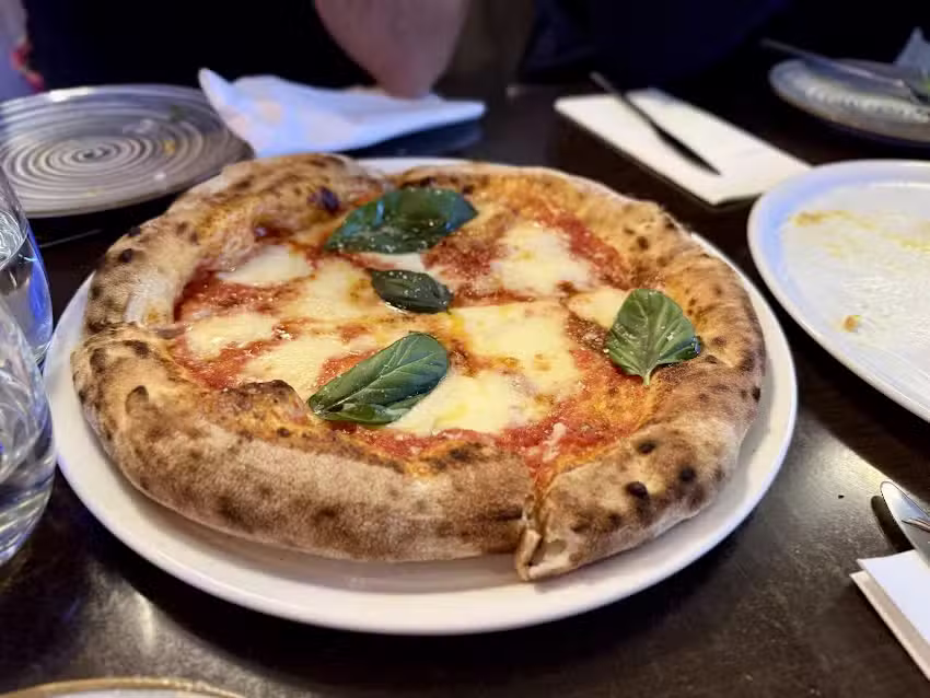 Ooda Pizza Napoletana