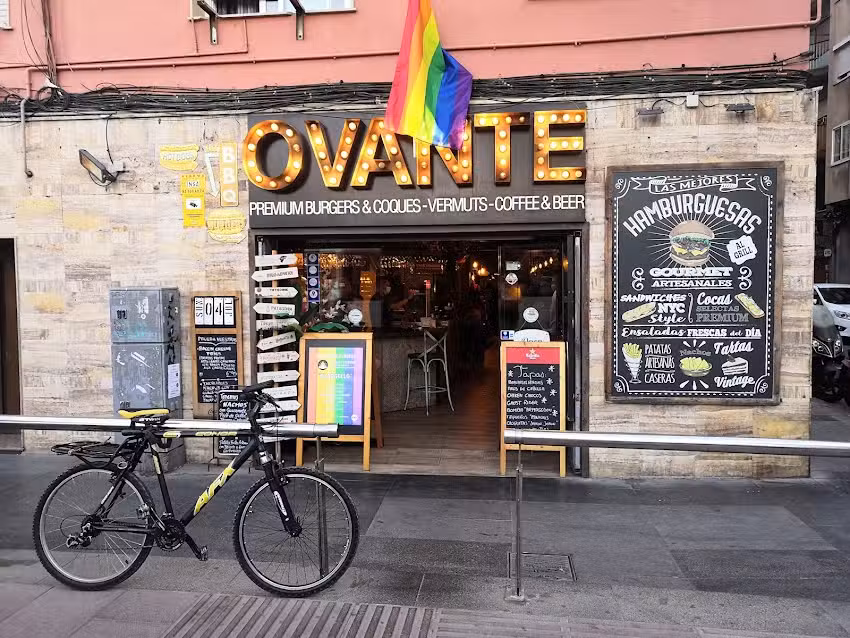 Ovante &ndash; Hamburgueser&iacute;a Y Tapas En Barcelona