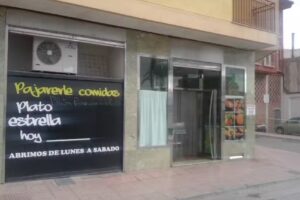 Pajarerle Comidas Caseras / Asadero de pollos en Totana 🍗🥘🍰