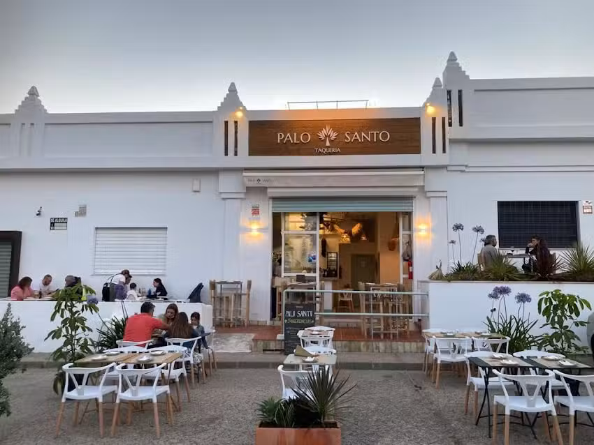 Palosanto Taquer&iacute;a