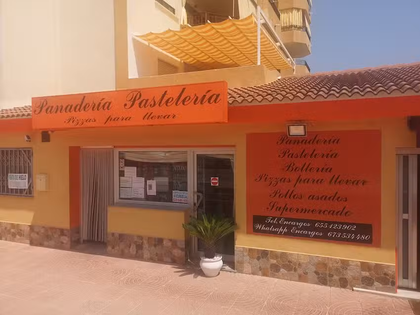 Panader&iacute;a pasteler&iacute;a La Tahona