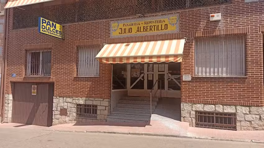 Panader&iacute;a Reposter&iacute;a Julio Albertillo