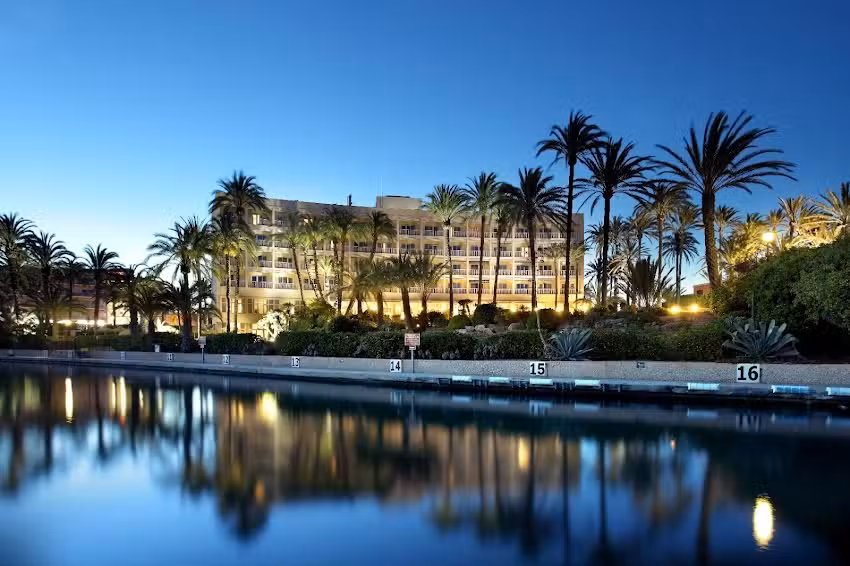 Parador de J&aacute;vea