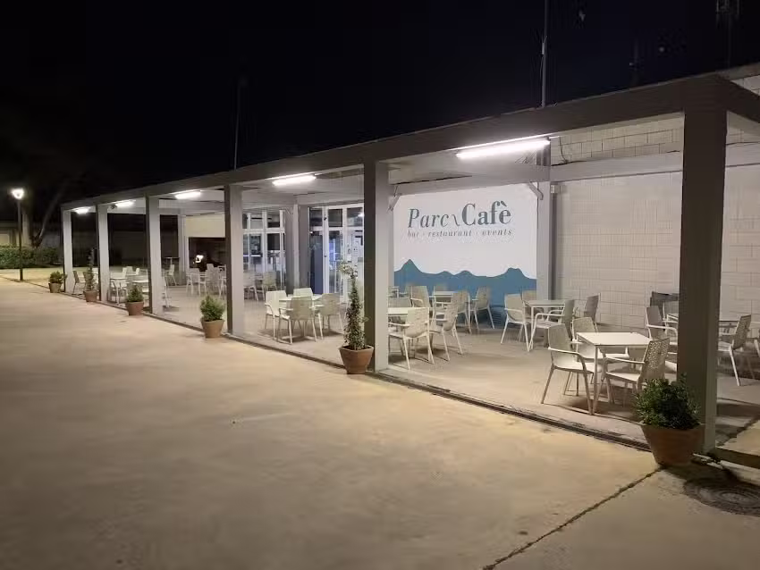 Parc Caf&egrave; Restaurant
