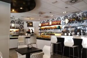 Pasteler&iacute;a Artesanal Manolo Avd. Vi&ntilde;uelas, Tres Cantos