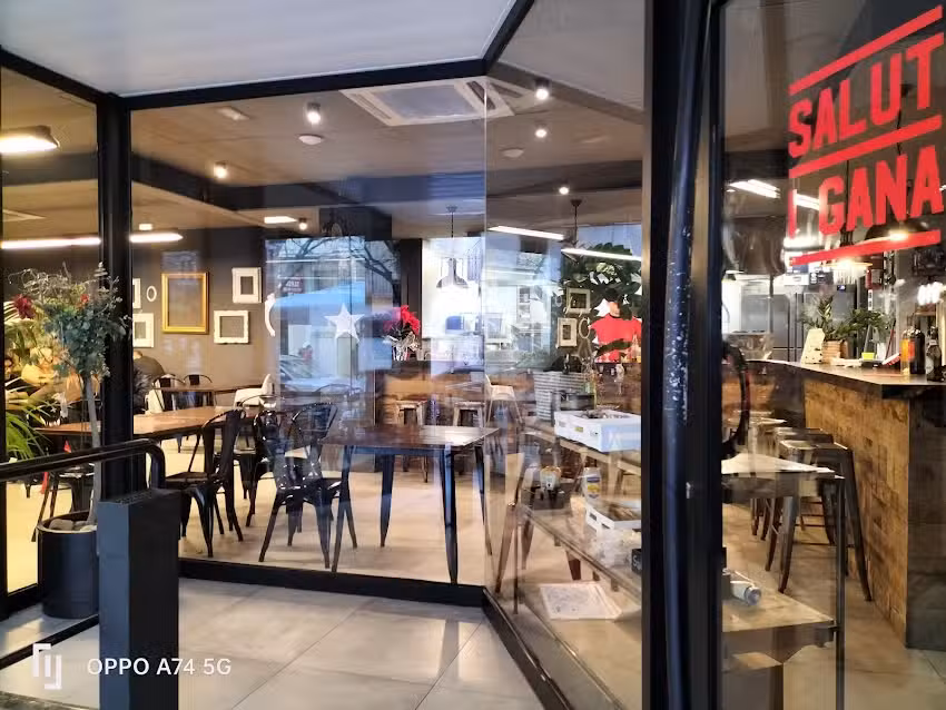 PEPITU Manresa &ndash; Menja Vedella de Collons