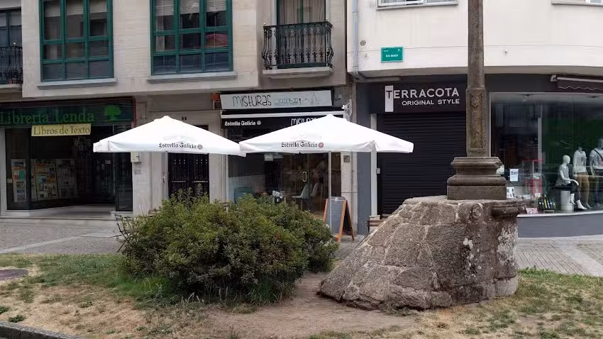 Petiscos Gastrobar (Bertamir&aacute;ns)