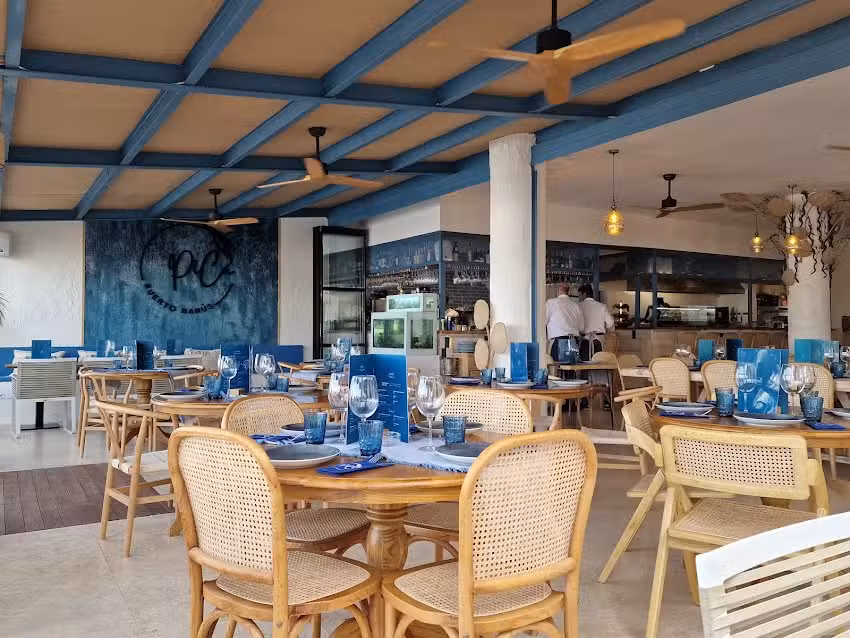 PiC&uacute; Puerto Ban&uacute;s