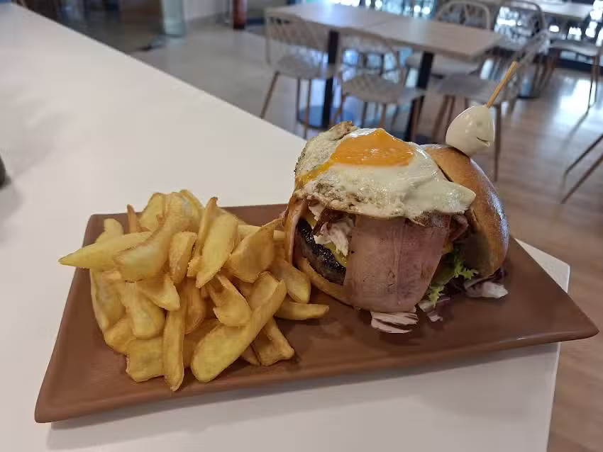 P&iacute;karo Restaurante