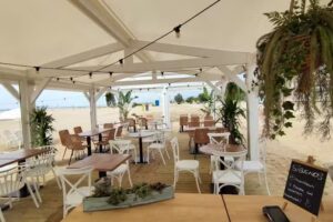Piropos Beach &ndash; Chiringuito en el Masnou
