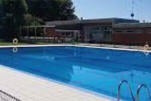 Piscina Municipal Portillo