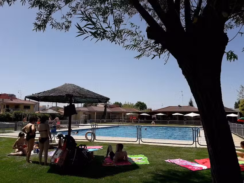 Piscinas Parada de Arriba