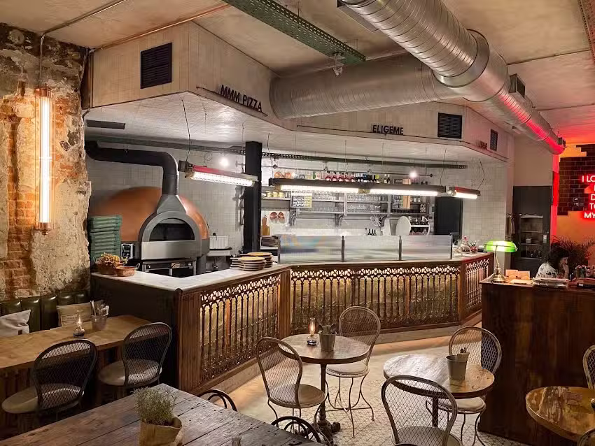 Pizzart Villa Canalejas | Pizzer&iacute;a Madrid