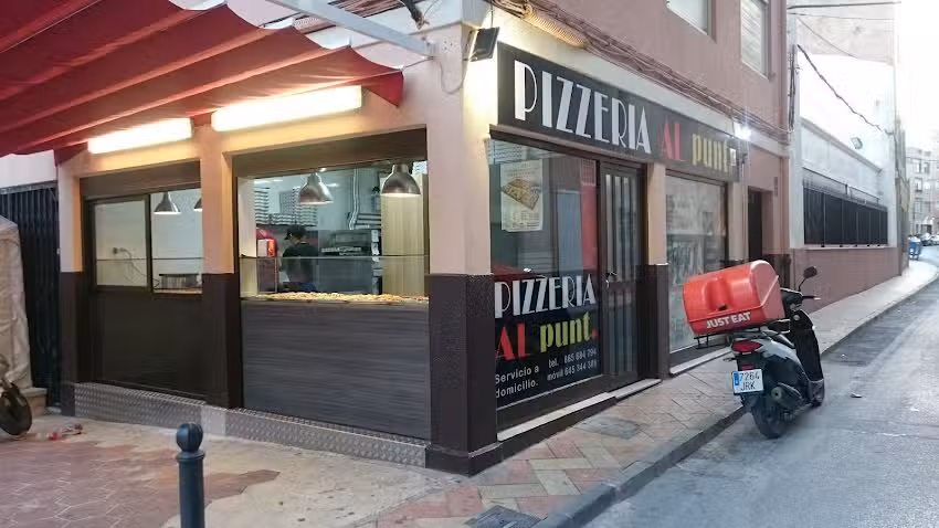 PIZZER&Iacute;A AL PUNT.