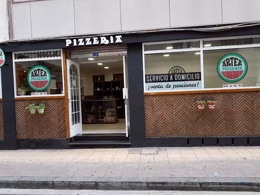 Pizzer&iacute;a Artea
