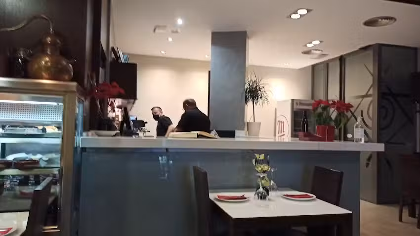Pizzer&iacute;a Capri