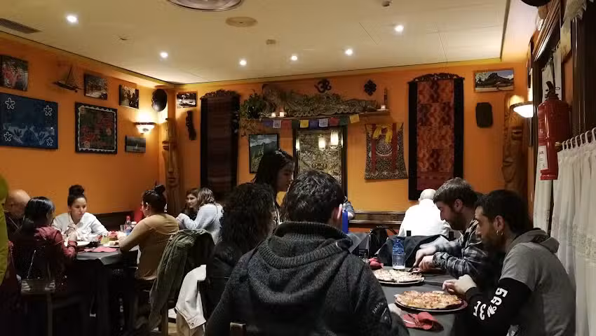 Pizzer&iacute;a Cassolo