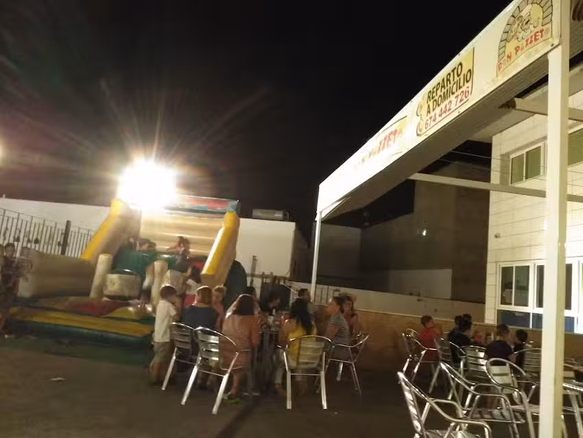 Pizzer&iacute;a Don Pizzeto