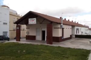 Pizzer&iacute;a El Corral
