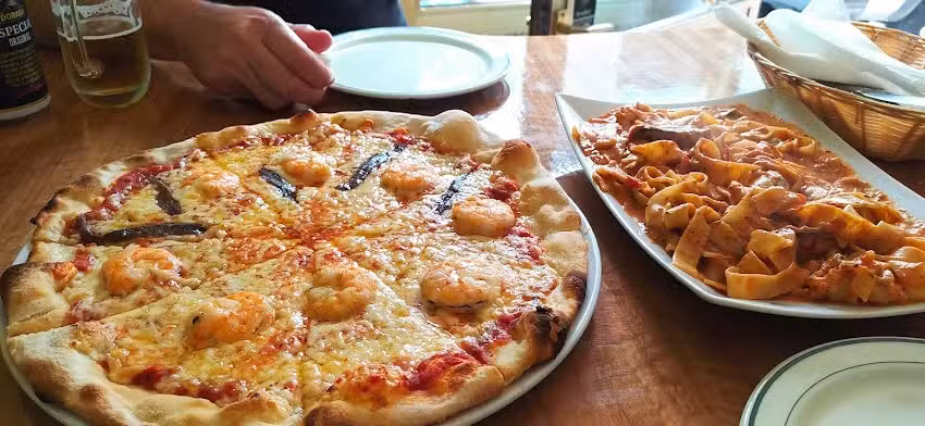 Pizzer&iacute;a El Horno de Merese