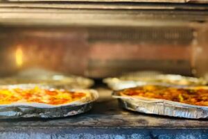 Pizzer&iacute;a El Ventanal