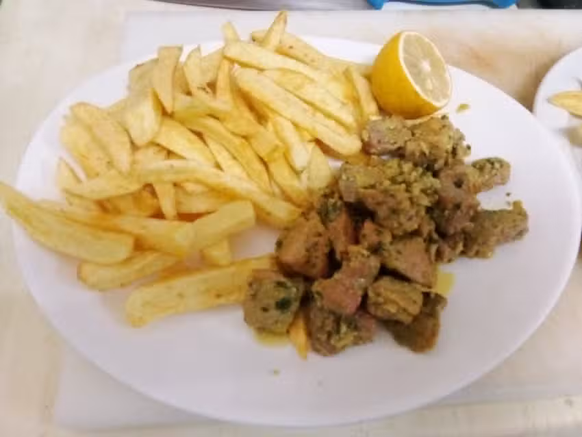 Pizzer&iacute;a entre 2