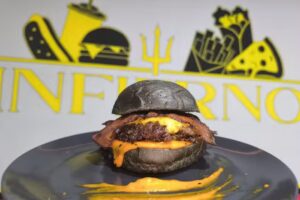 Pizzer&iacute;a infierno