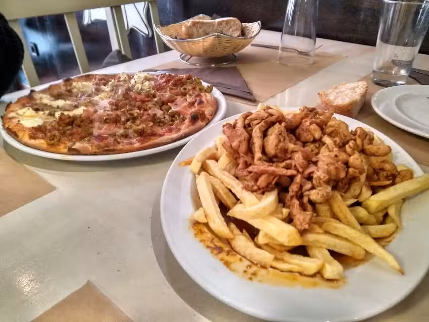 Pizzeria Juventud Nar&oacute;n