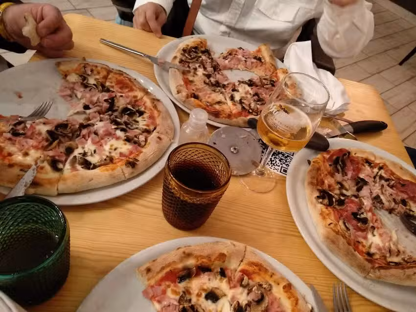 Pizzeria La Bella Napoli 1970