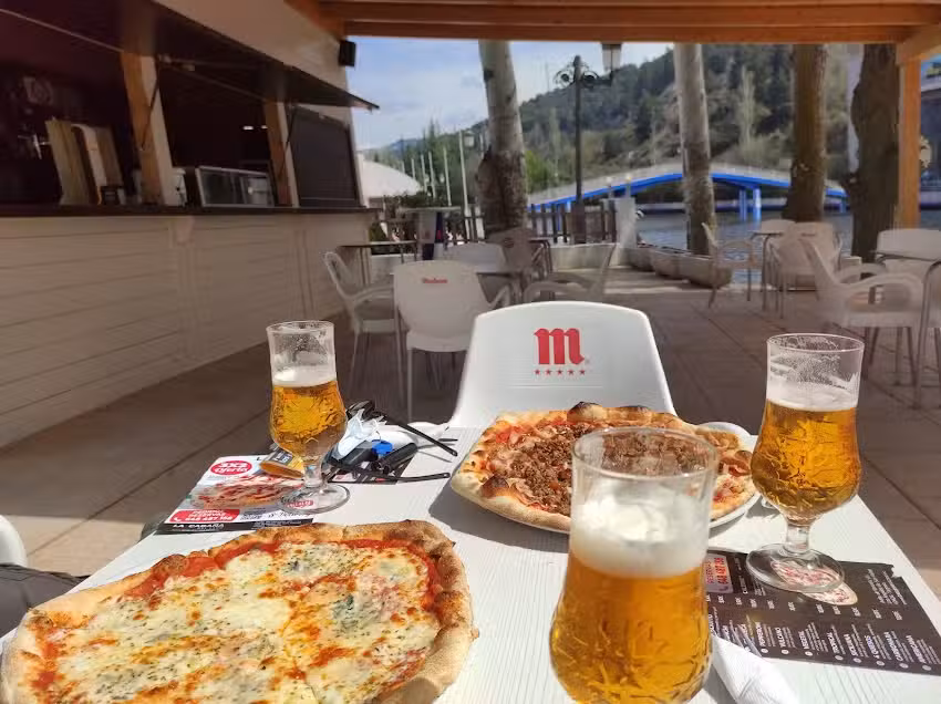 PIZZERIA LA CABA&Ntilde;A