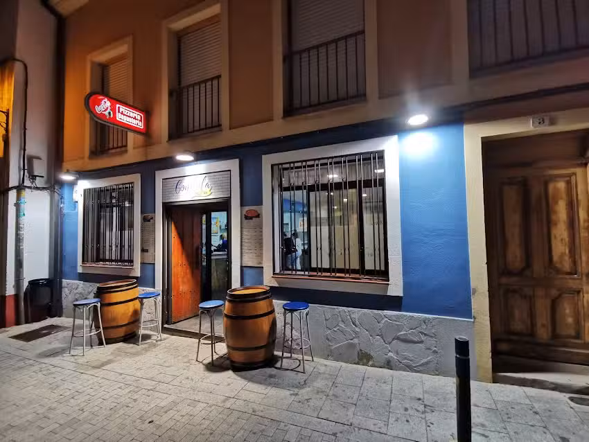 Pizzer&iacute;a La G&oacute;ndola