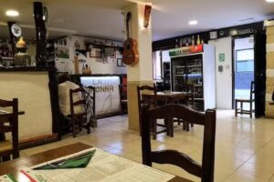 &ldquo;PIZZER&Iacute;A LA NONNA&rdquo; plaza de toros