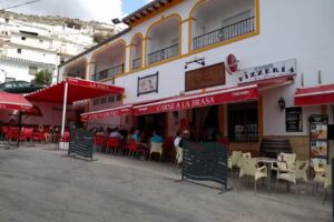 Pizzer&iacute;a La Pos&aacute;