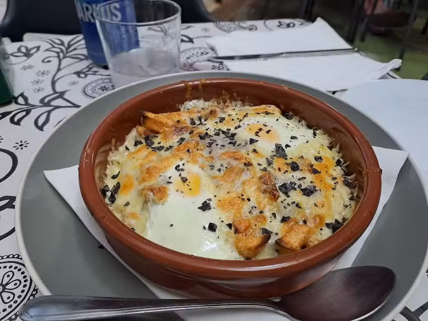 Pizzer&iacute;a Los Primos