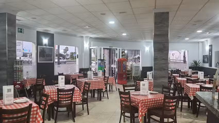 Pizzer&iacute;a Milano