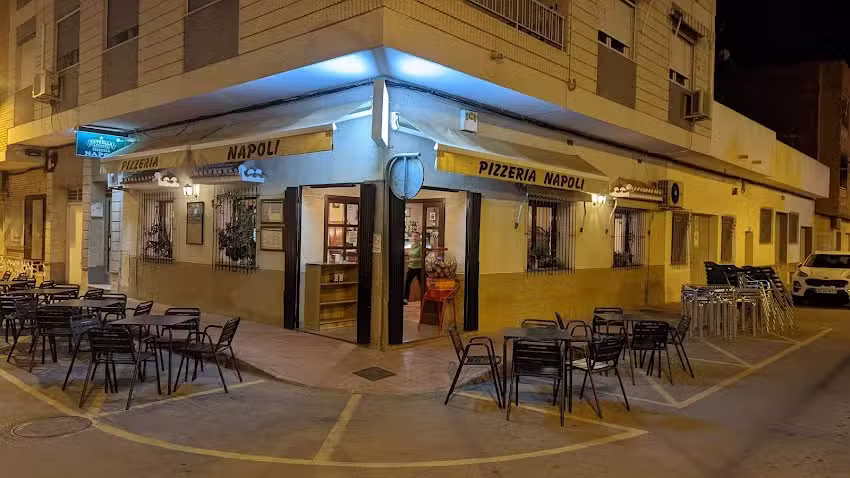 Pizzer&iacute;a Napoli
