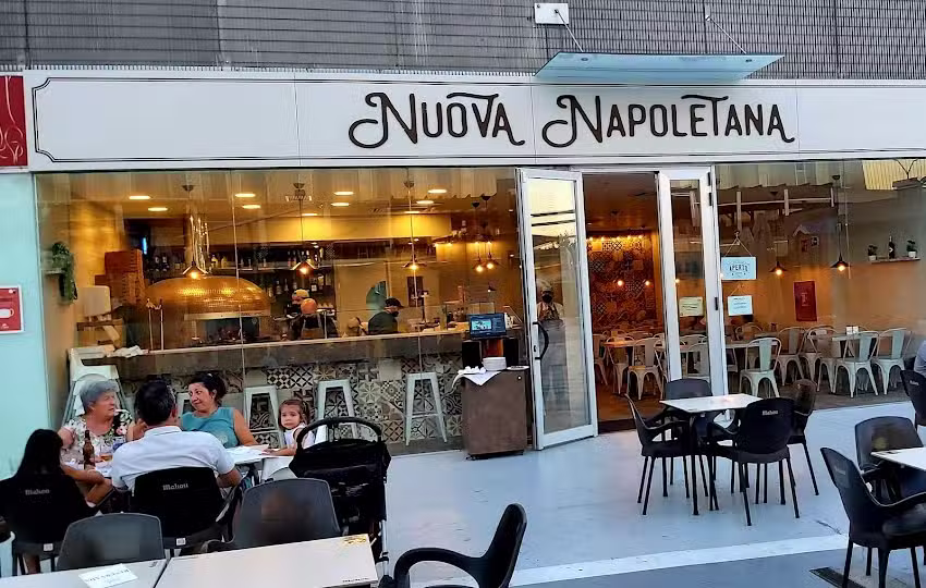 Pizzer&iacute;a Nuova Napoletana
