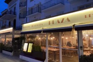 Pizzeria Plaza Cadaqu&eacute;s