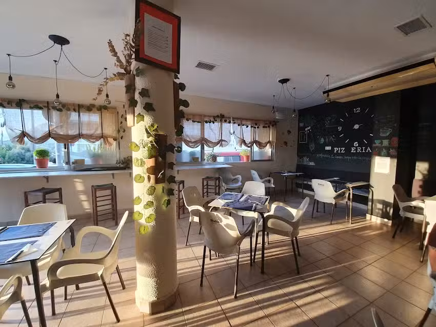 Pizzer&iacute;a Punto de encuentro