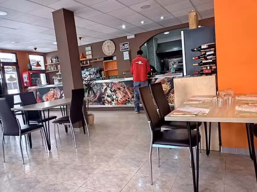 Pizzer&iacute;a restaurante al L&iacute;o!!!