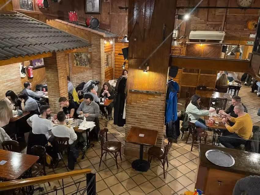 Pizzer&iacute;a Sevilla Corcho