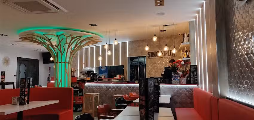 Pizzer&iacute;a Singapur