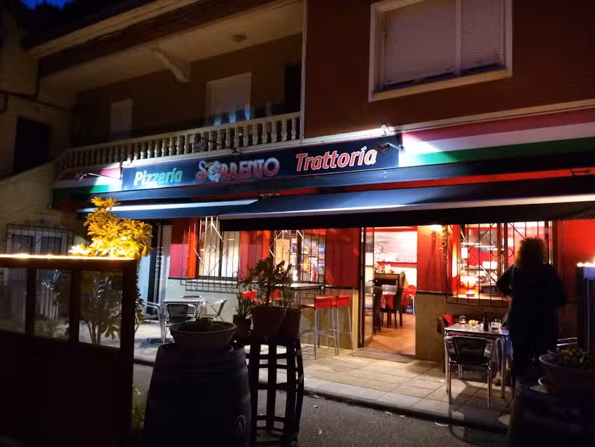Pizzer&iacute;a Sorrento