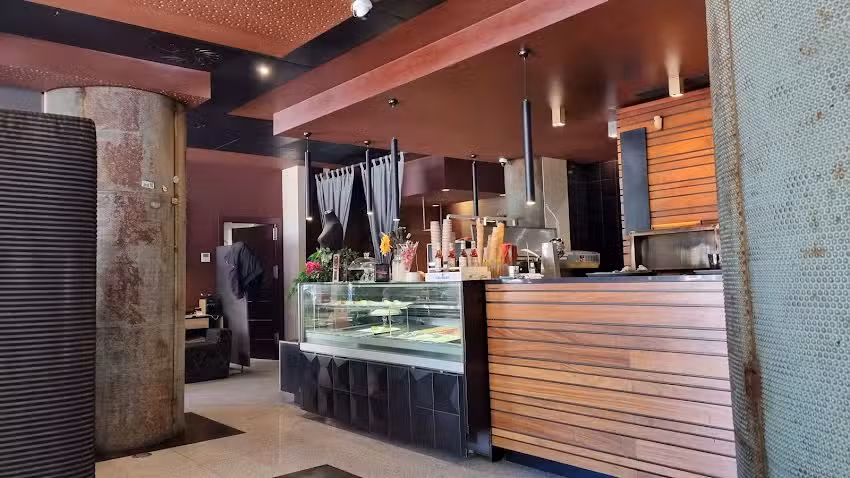 Pizzer&iacute;a T&iacute;pica